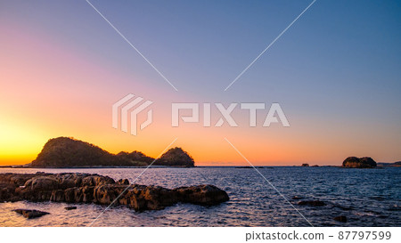 海邊晚上風景 海邊晚上風景 87797599