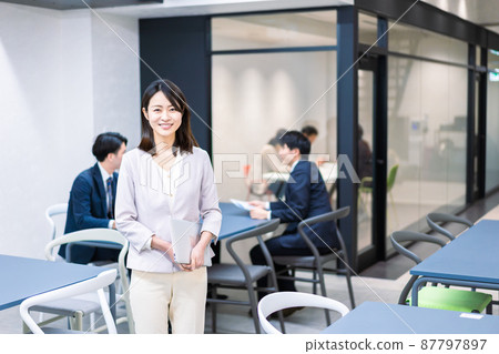 Career woman working in the office Career woman working in the office 87797897