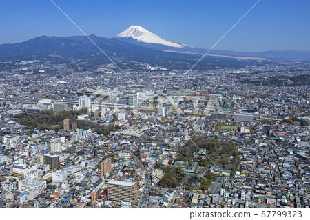三島市和富士山上空/航拍 87799323