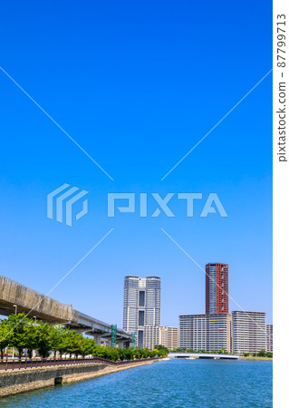 三島水域的風景（從香椎海岸散步道看的島城）[福岡市東區] 87799713