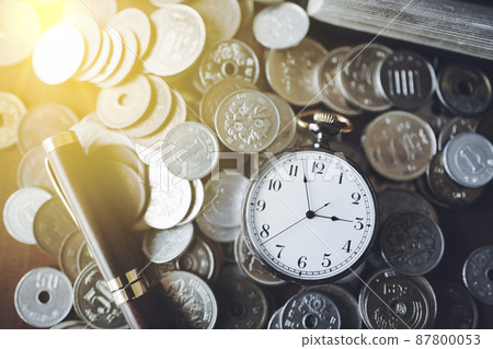 懷錶和硬幣 87800053