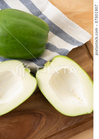 切未加工的藍木瓜 87801907