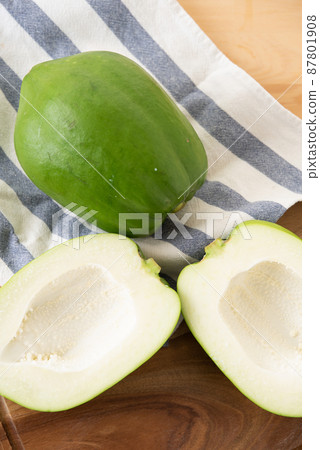 切未加工的藍木瓜 87801908