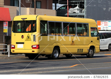 幼兒園巴士圖像 87802635