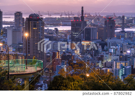 《Hyogo Prefecture》 Kobe cityscape, the dawn of Suwayama Park 《Hyogo Prefecture》 Kobe cityscape, the dawn of Suwayama Park 87802982