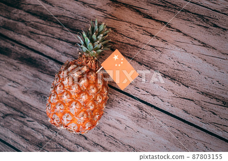 Image of Taiwanese pineapple and Chinese flag invasion 87803155