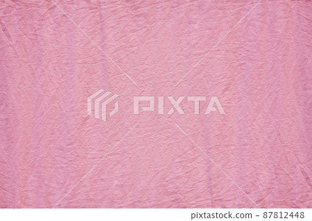 Freshly washed bed linen hanging on the rope outdoors. 87812448