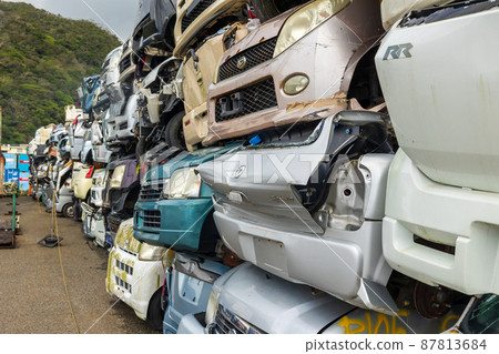 報廢汽車墓地 87813684