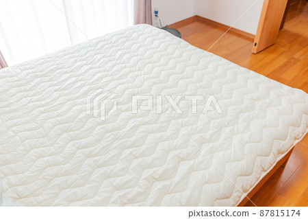 鋪床和日常護理 87815174