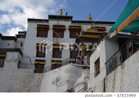 斯皮托貢巴 87815969