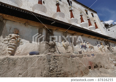 Tixe Gompa 87816255