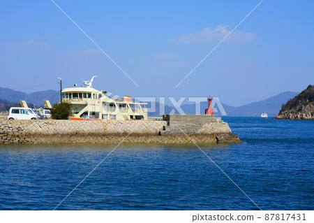 Shiraishi Island Port and Ferry at Mooring 3 Shiraishi Island, Kasaoka City, Okayama Prefecture Shiraishi Island Port and Ferry at Mooring 3 Shiraishi Island, Kasaoka City, Okayama Prefecture 87817431