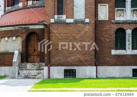 Courtyard at the cathedral. Courtyard at the cathedral. 87818984