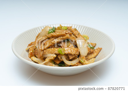 Stir-fried fish cake Stir-fried fish cake 87820771