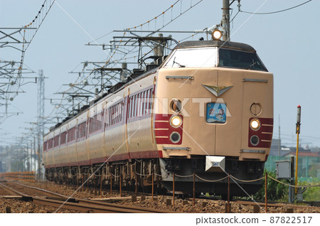 北陸本線 三河加賀笠間 JR 西 485 系列 A08 編隊（京都）雷町 87822517