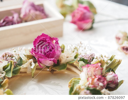 Handmade dry flower lease Handmade dry flower lease 87826097