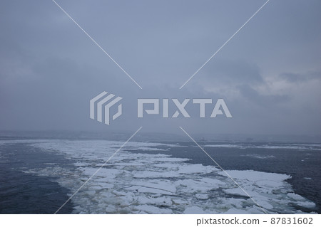 從網走極光看到的流冰 從網走極光看到的流冰 87831602