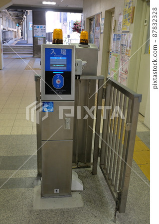 Asunaro Yokkaichi Station ticket gate Asunaro Yokkaichi Station ticket gate 87832328