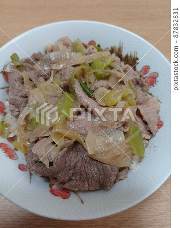 家牛肉碗 家牛肉碗 87832831