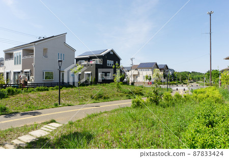 Residential area provided park 87833424