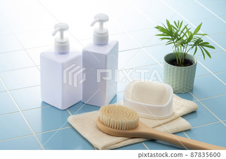 Bath image 87835600