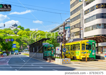 熊本城“熊本市中心 / Suidocho / Densha Dori”（新鮮綠色 / 春天 / 初夏）拍攝於 2021 年熊本 87836375