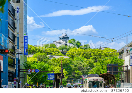 Kumamoto Castle "Downtown Kumamoto / Suidocho / Densha Dori" (fresh green / spring / early summer) Taken in 2021 Kumamoto 87836790
