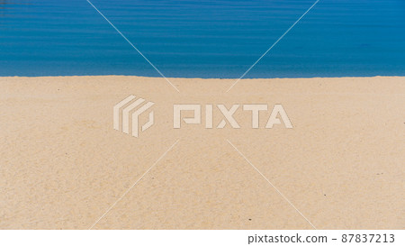 清澈的海灘水 87837213