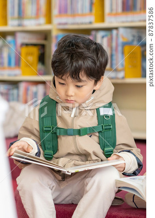 兒童學校閱讀教育生活方式 兒童學校閱讀教育生活方式 87837586