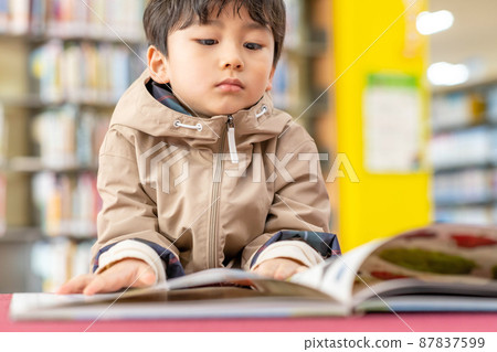 兒童學校閱讀教育生活方式 兒童學校閱讀教育生活方式 87837599