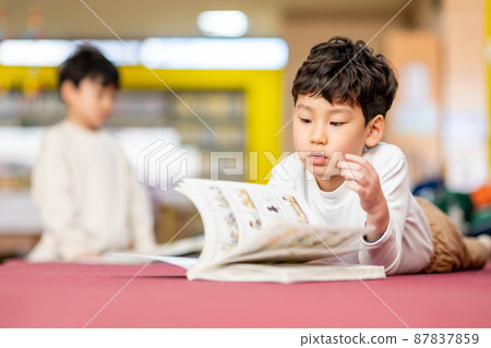 兒童學校閱讀教育生活方式 87837859