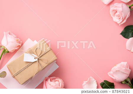 mother's day valentine's day bouquet rose roses gift background Mother's Day rose mother's day valentine's day bouquet rose roses gift background Mother's Day rose 87843021