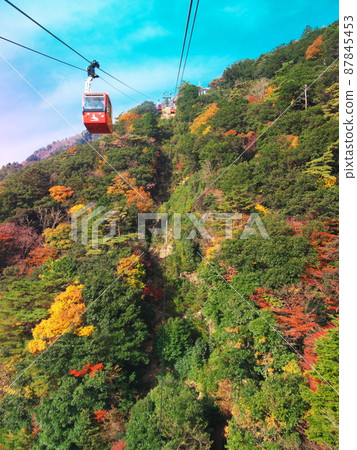 Gozaisho Ropeway where you can see the mountains of autumn leaves Gozaisho Ropeway where you can see the mountains of autumn leaves 87845453