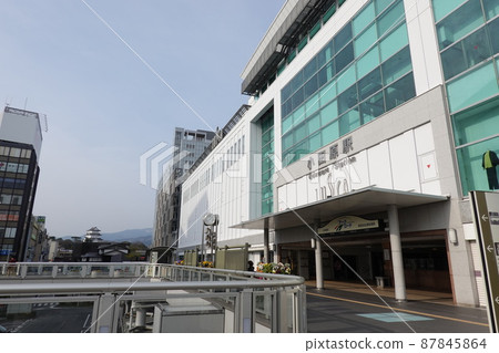 Odawara Station Ark Road East Exit where you can see Odawara Castle Odawara Station Ark Road East Exit where you can see Odawara Castle 87845864