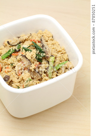 豆渣菜,用烤燉 豆渣菜,用烤燉 87850251