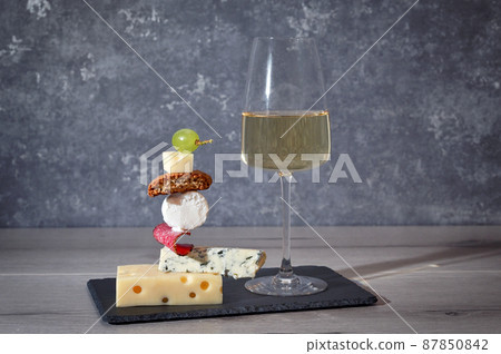 Equilibrium Floating Food and White Wine Glass 87850842
