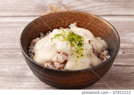 Millet rice simmering rice 87852222