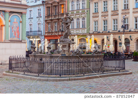 Poznan. Old Town Square with famous medieval houses at sunrise. Poznan. Old Town Square with famous medieval houses at sunrise. 87852847