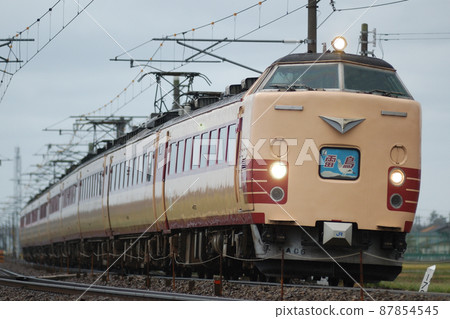 北陸本線三河加賀笠間 JR 西 485 系列 A06 改組（京都）雷長 87854545