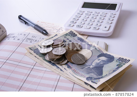 Living expenses and household account book Living expenses and household account book 87857824