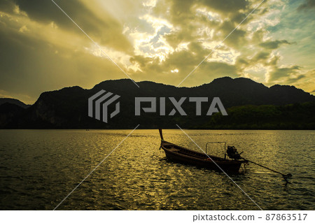 landscape sky with Small Fishing Boats in Thailand landscape sky with Small Fishing Boats in Thailand 87863517