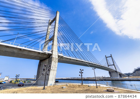 Blue Sky and Matsukawaura Ohashi, Soma City, Fukushima Prefecture Blue Sky and Matsukawaura Ohashi, Soma City, Fukushima Prefecture 87864434