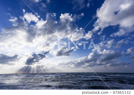 Inner Nada coast of blue sky and white clouds Inner Nada coast of blue sky and white clouds 87865132