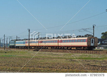 Hokuriku Main Line Kaga-Kasama-Mikawa JR West EF81-44 (Tsuruga) +485 series (Kanazawa) foot binding distribution Hokuriku Main Line Kaga-Kasama-Mikawa JR West EF81-44 (Tsuruga) +485 series (Kanazawa) foot binding distribution 87865978
