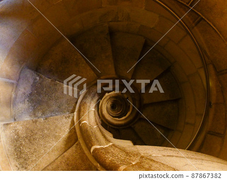 Spiral staircase inside the cathedral Sagrada Familia in Barcelona, Spain 87867382