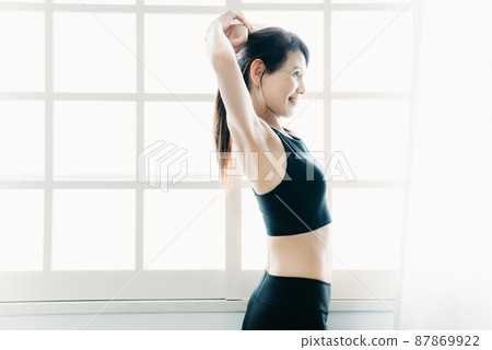 Female body (profile) Female body (profile) 87869922