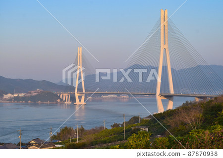 [島波海道] 多多羅橋的日出 87870938