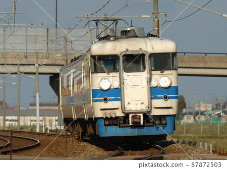 北陸本線加賀笠間三河JR西475系A24編隊（金澤） 87872503