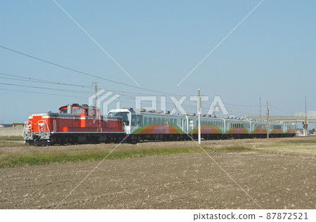 北陸本線加賀笠間三河JR西DD51-1109（宮原）+12系Yu Yu沙龍岡山（岡山） 87872521