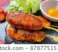 雞肉丸子和蛋黃一起吃 87877515